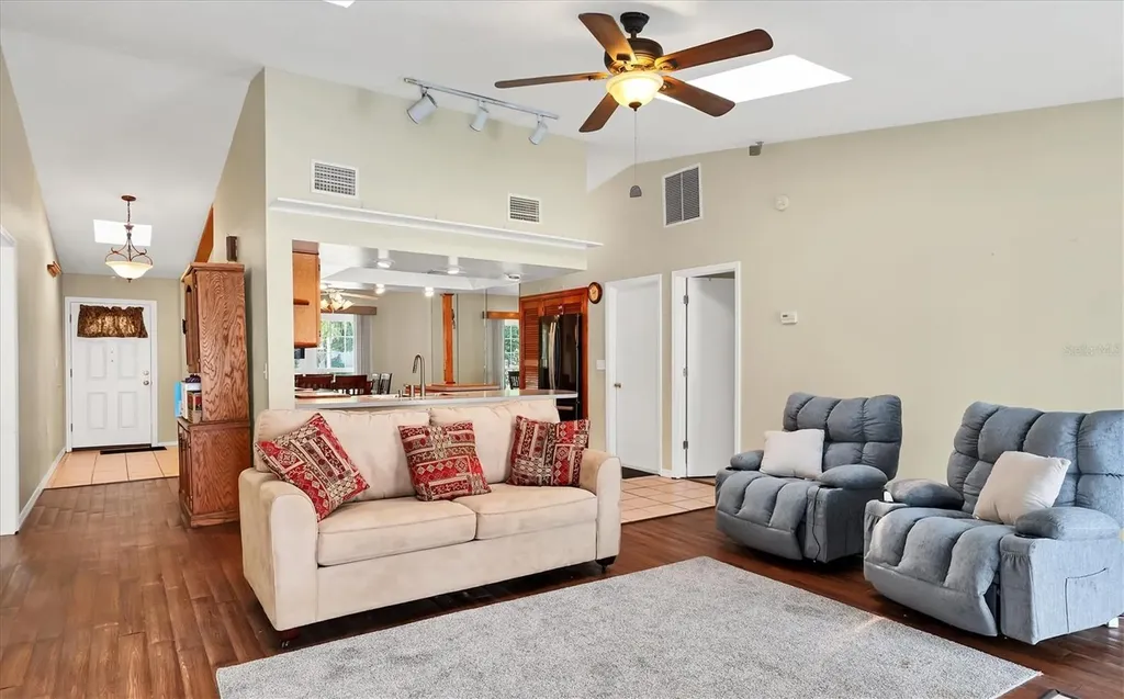 2105 39th Street W Bradenton FL 34205