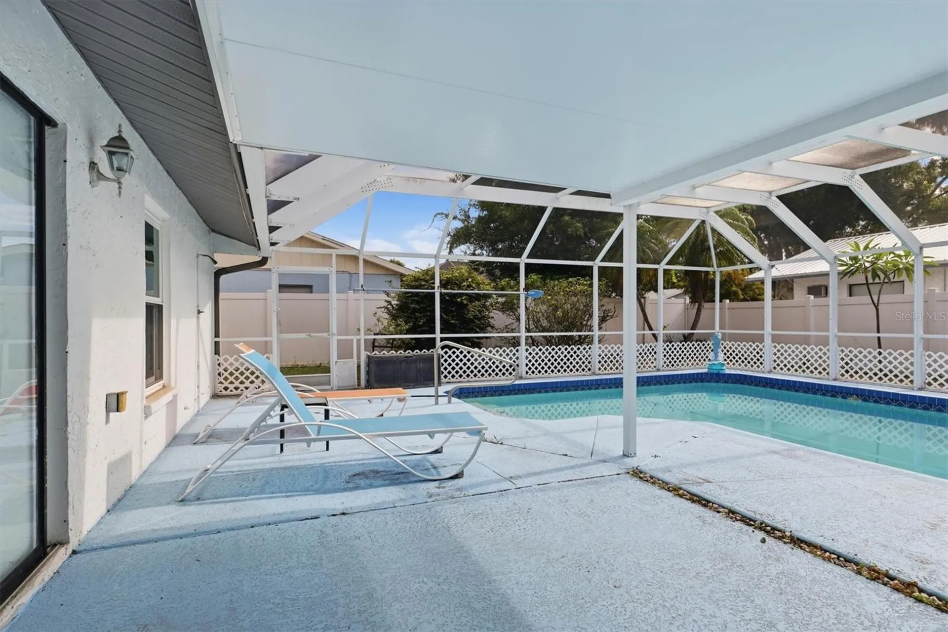 2105 39th Street W Bradenton FL 34205