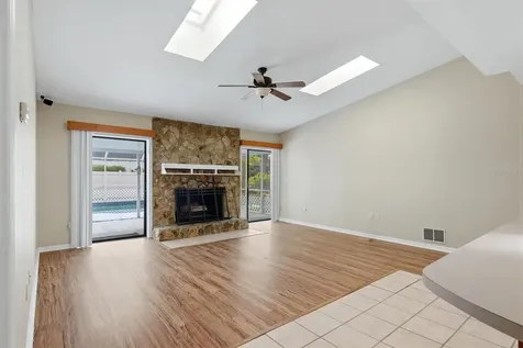 2105 39th Street W Bradenton FL 34205