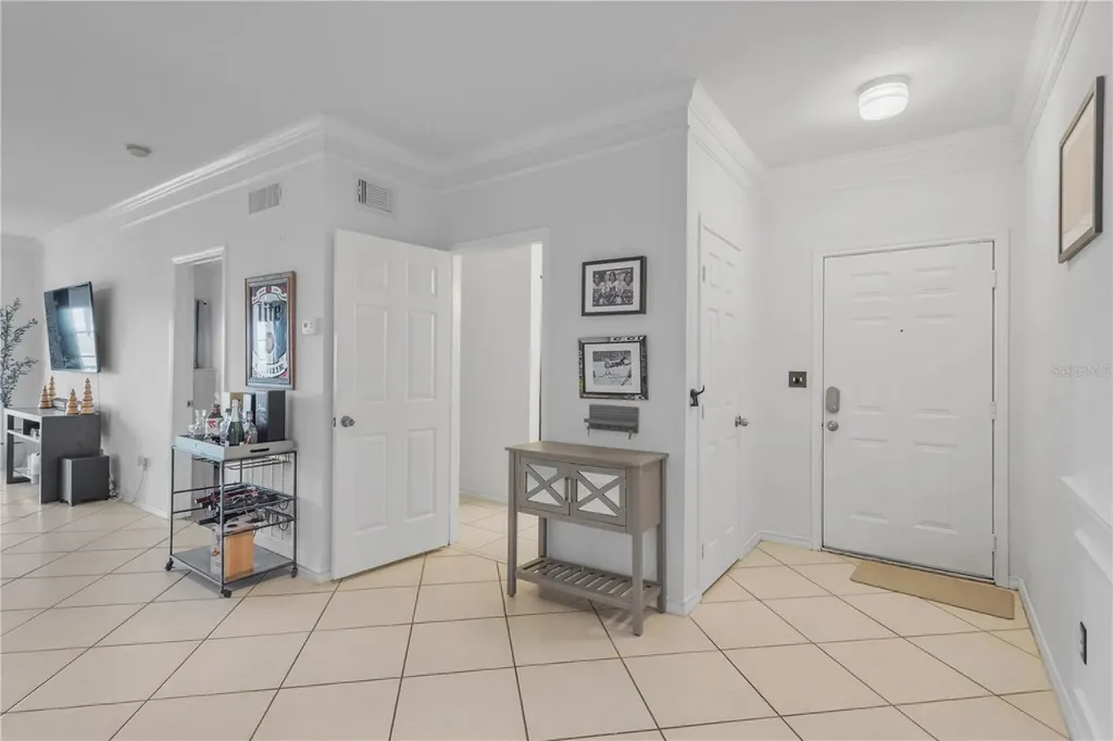 4304 Bayside Village Drive Tampa FL 33615