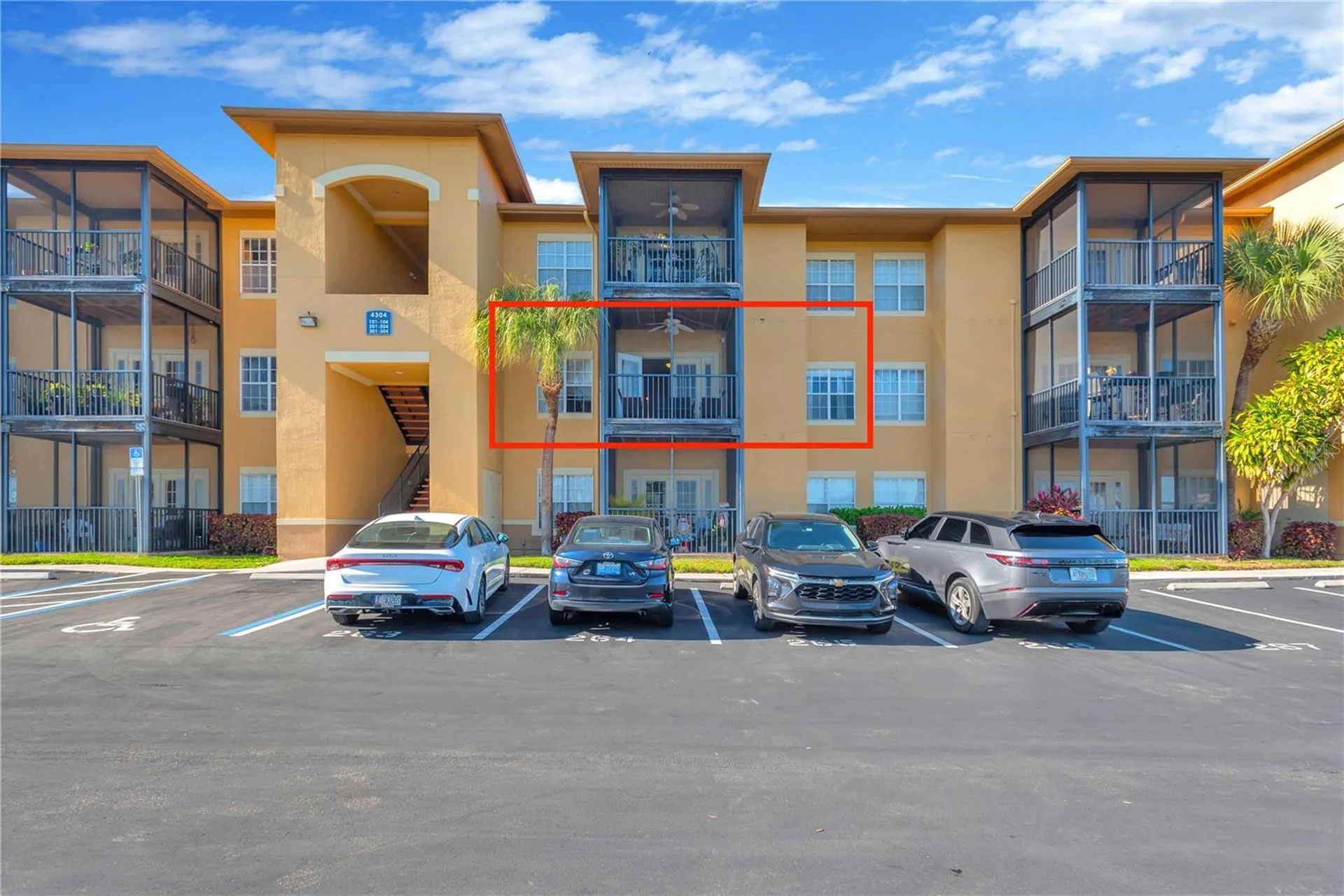 4304 Bayside Village Drive Tampa FL 33615