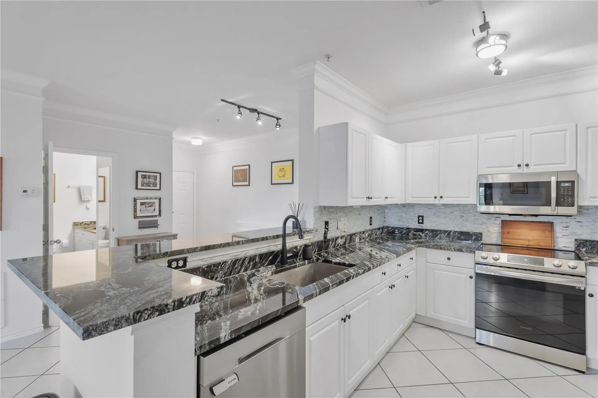 4304 Bayside Village Drive Tampa FL 33615