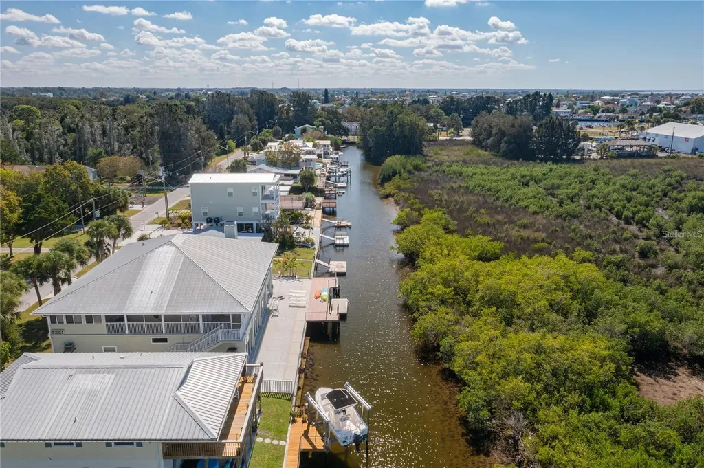 14441 Birch Street Hudson FL 34667