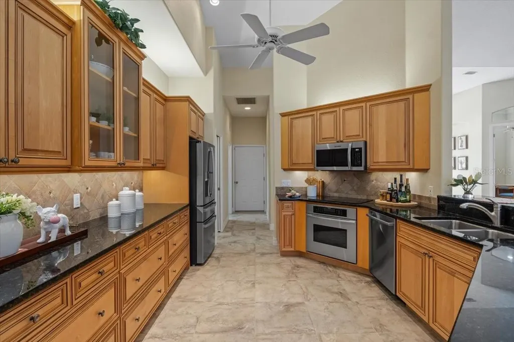 11443 Savannah Lakes Drive Parrish FL 34219