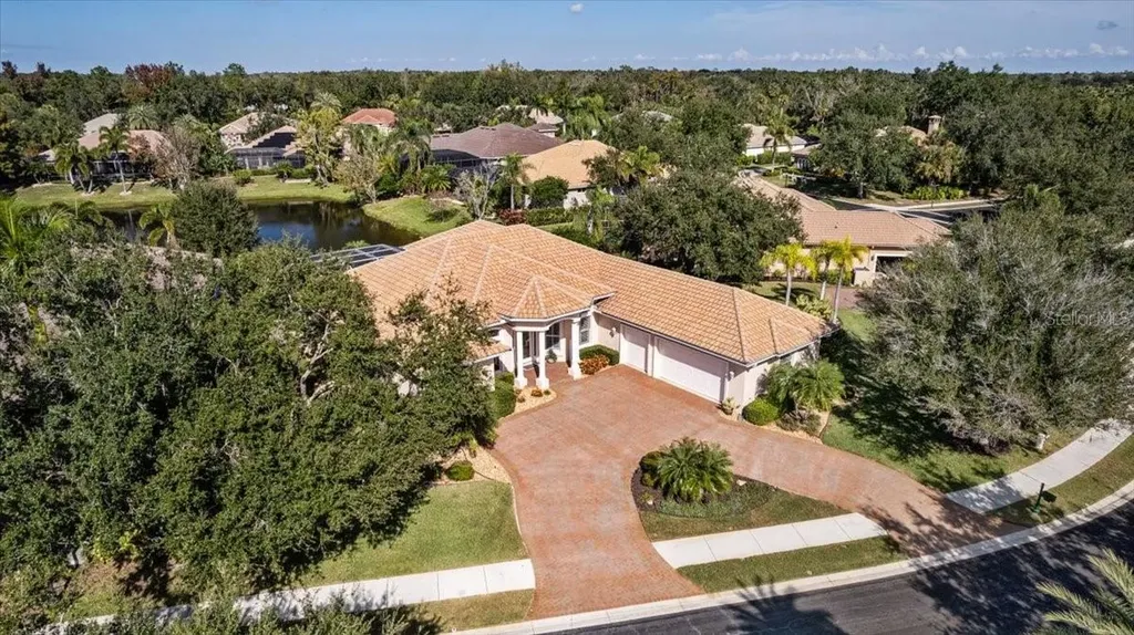 11443 Savannah Lakes Drive Parrish FL 34219