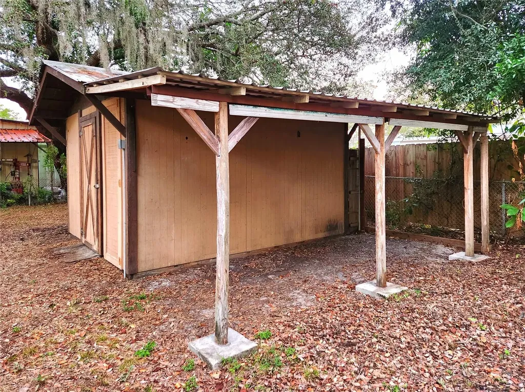 8917 N Highland Avenue Tampa FL 33604