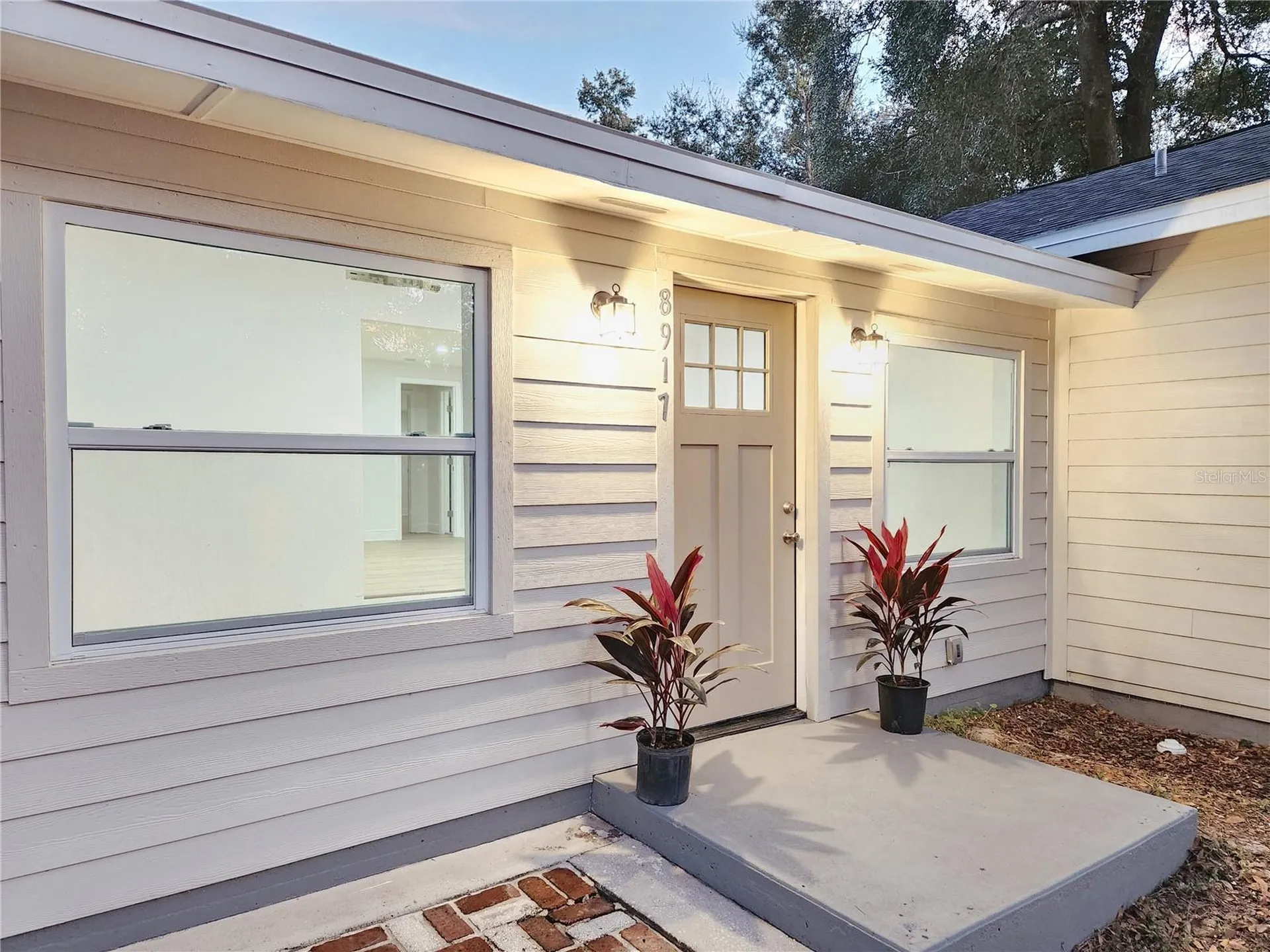 8917 N Highland Avenue Tampa FL 33604