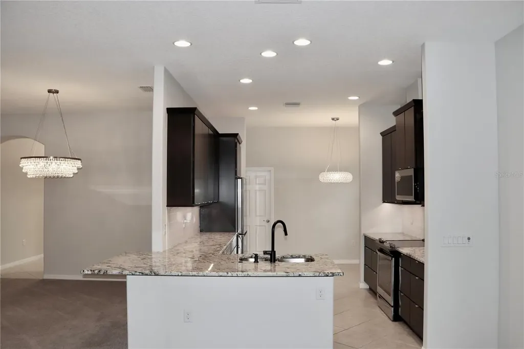 2389 Pawtucket Pass Mount Dora FL 32757