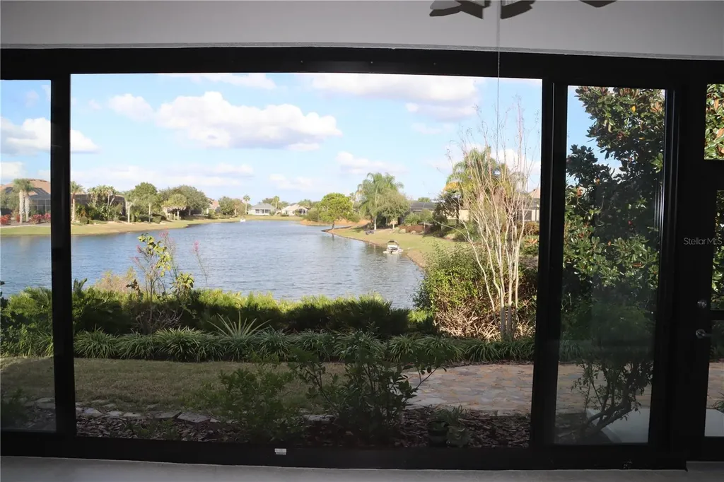 2389 Pawtucket Pass Mount Dora FL 32757