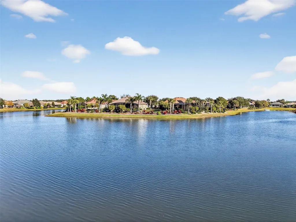 2389 Pawtucket Pass Mount Dora FL 32757