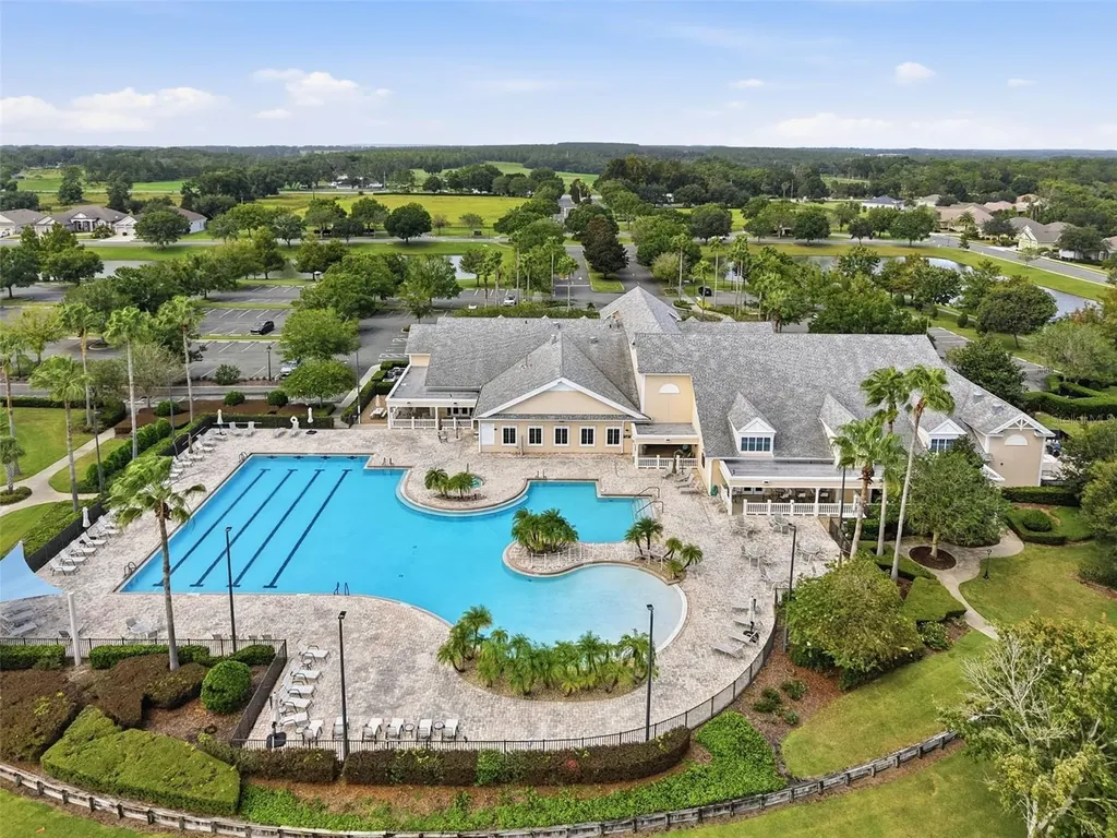 2389 Pawtucket Pass Mount Dora FL 32757
