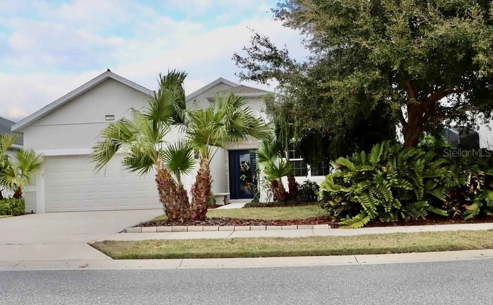 2389 Pawtucket Pass Mount Dora FL 32757