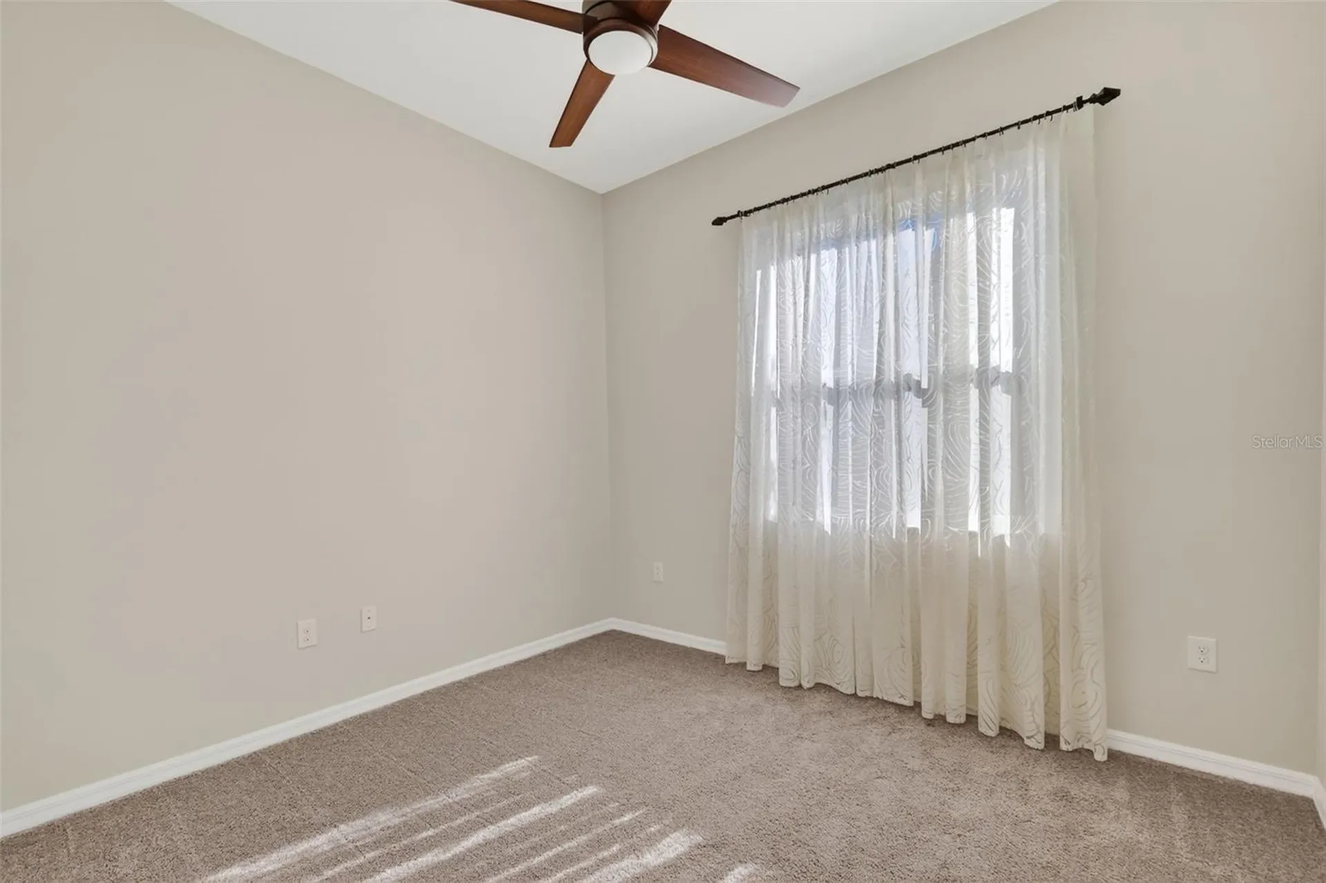 2389 Pawtucket Pass Mount Dora FL 32757