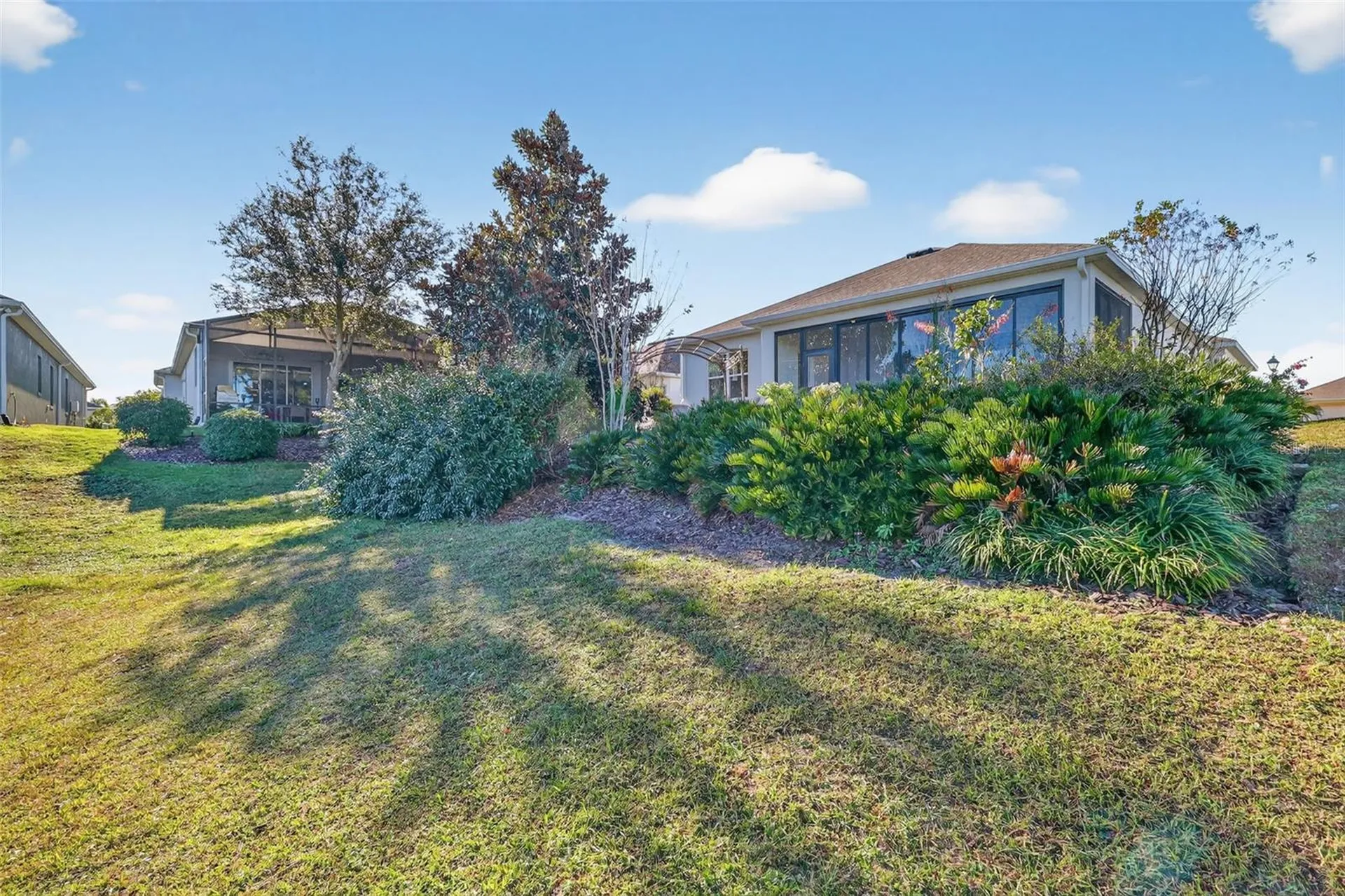 2389 Pawtucket Pass Mount Dora FL 32757