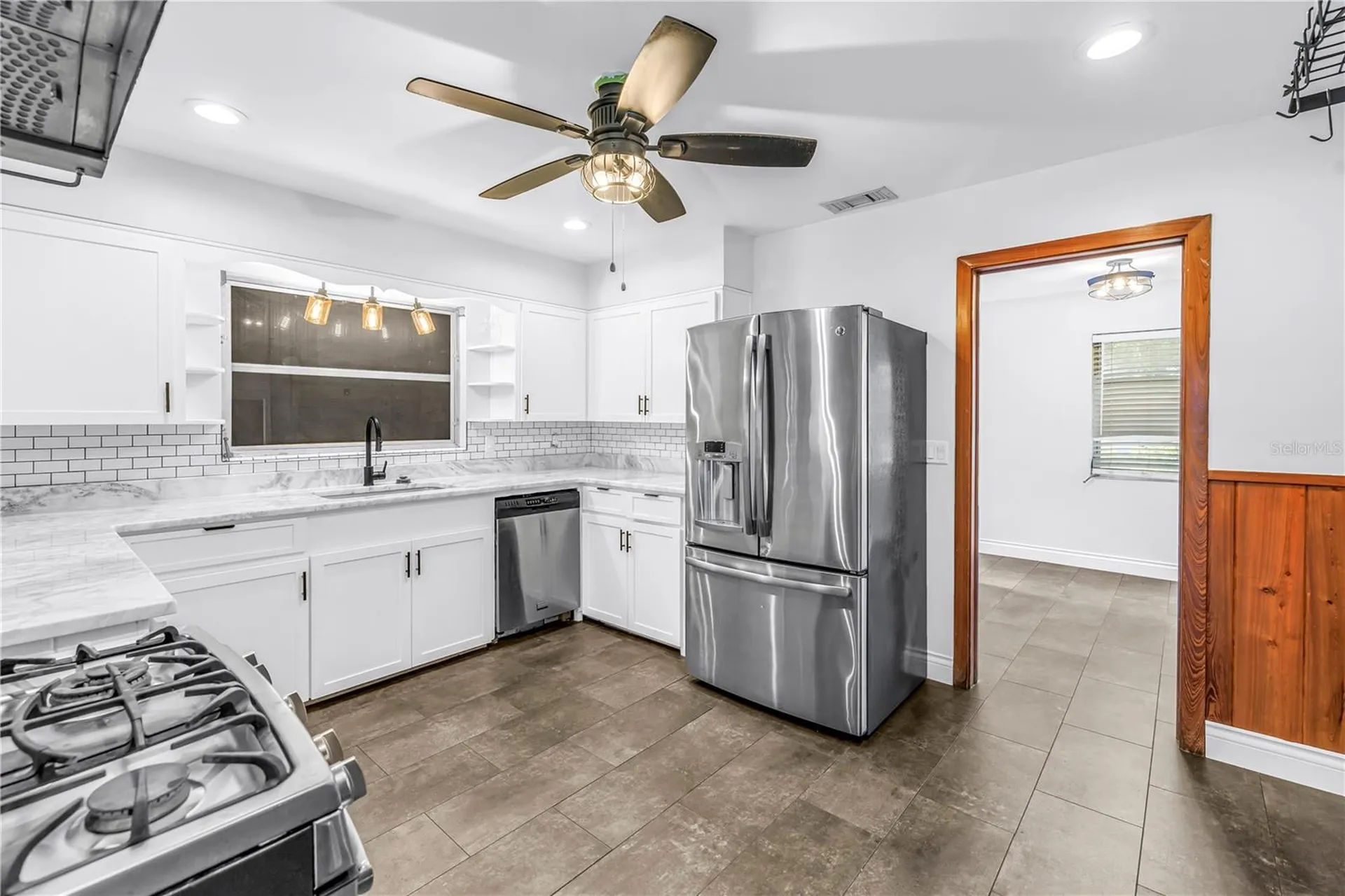 1019 Woodcrest Avenue Clearwater FL 33756