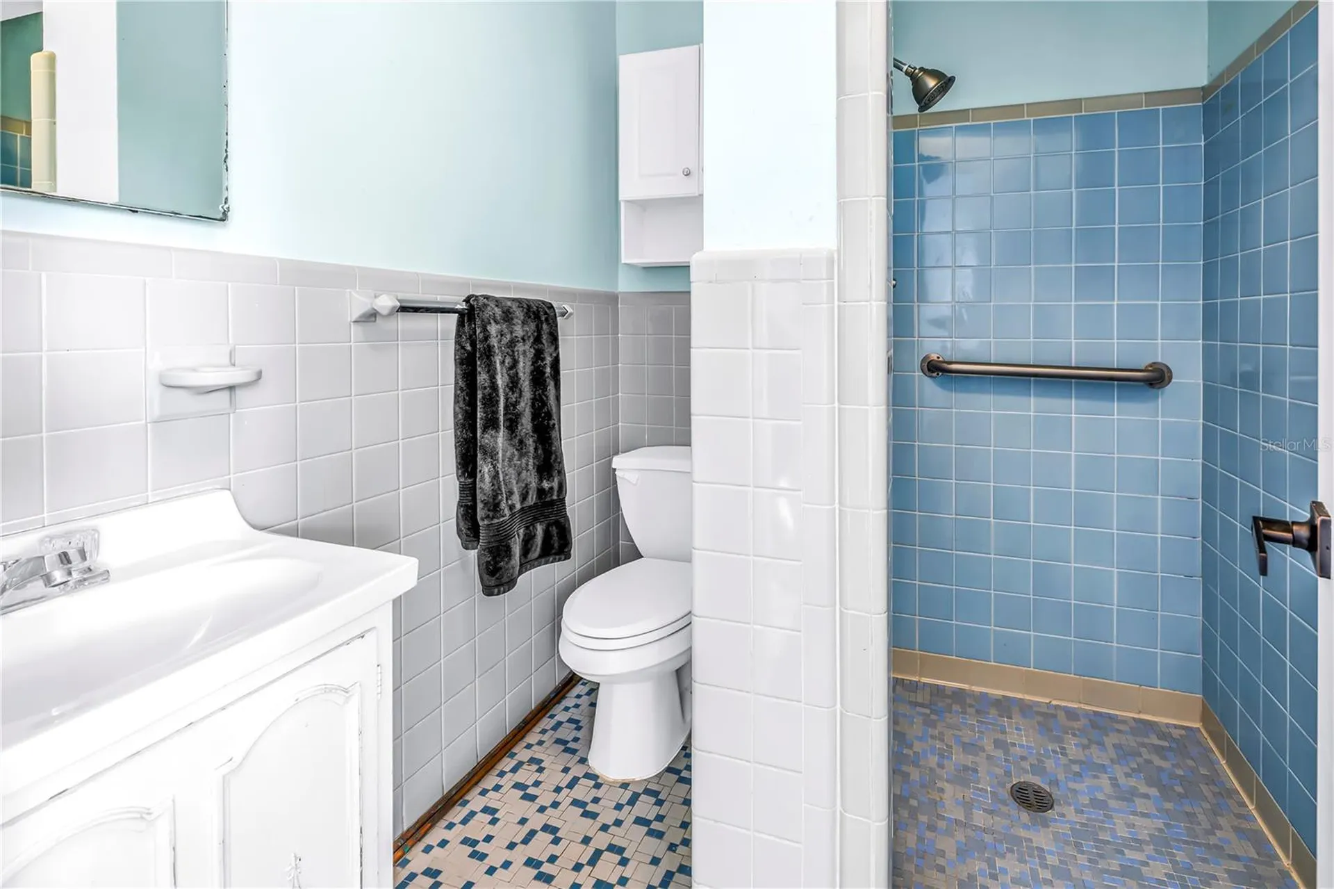 1019 Woodcrest Avenue Clearwater FL 33756