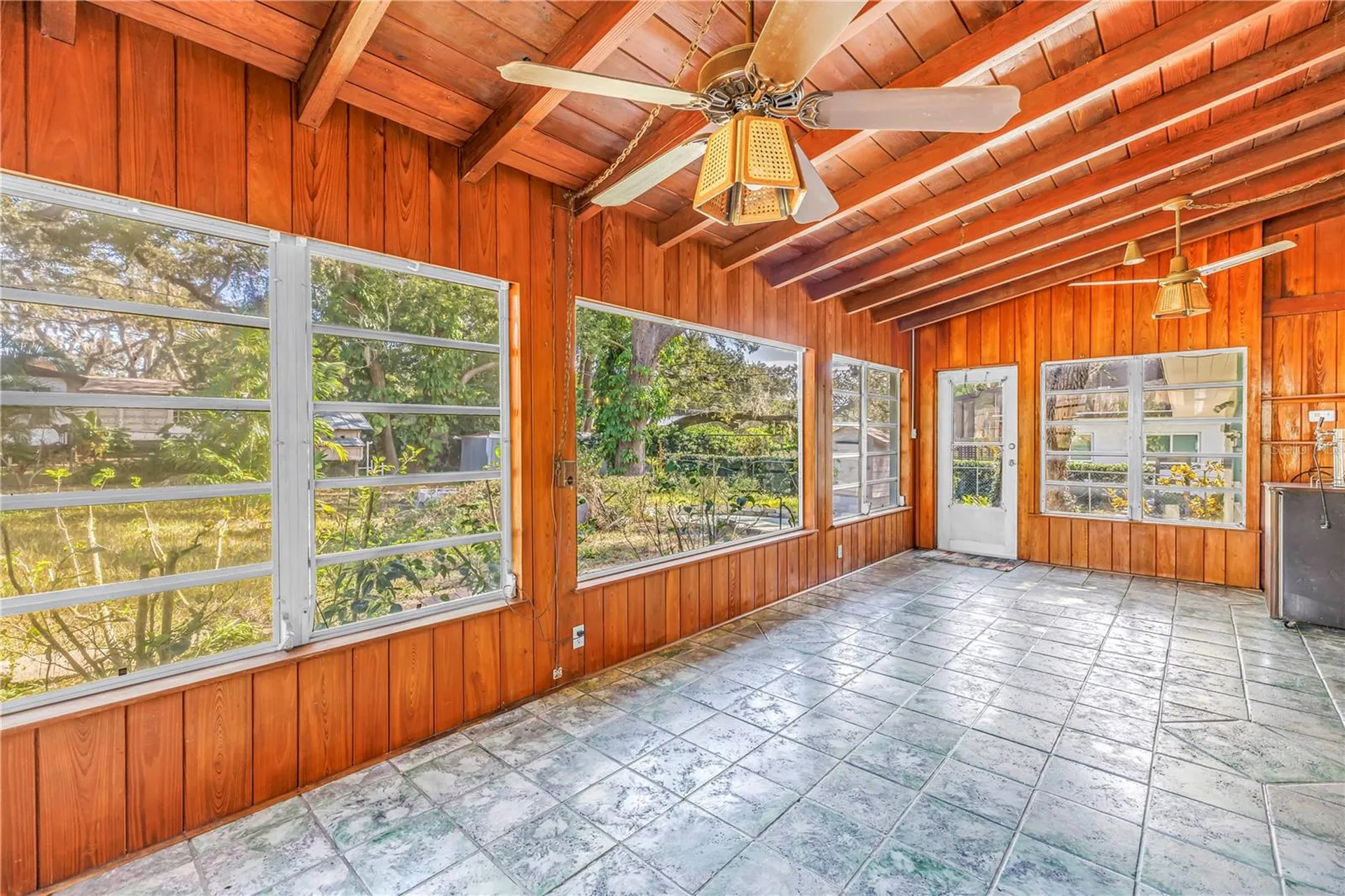 1019 Woodcrest Avenue Clearwater FL 33756