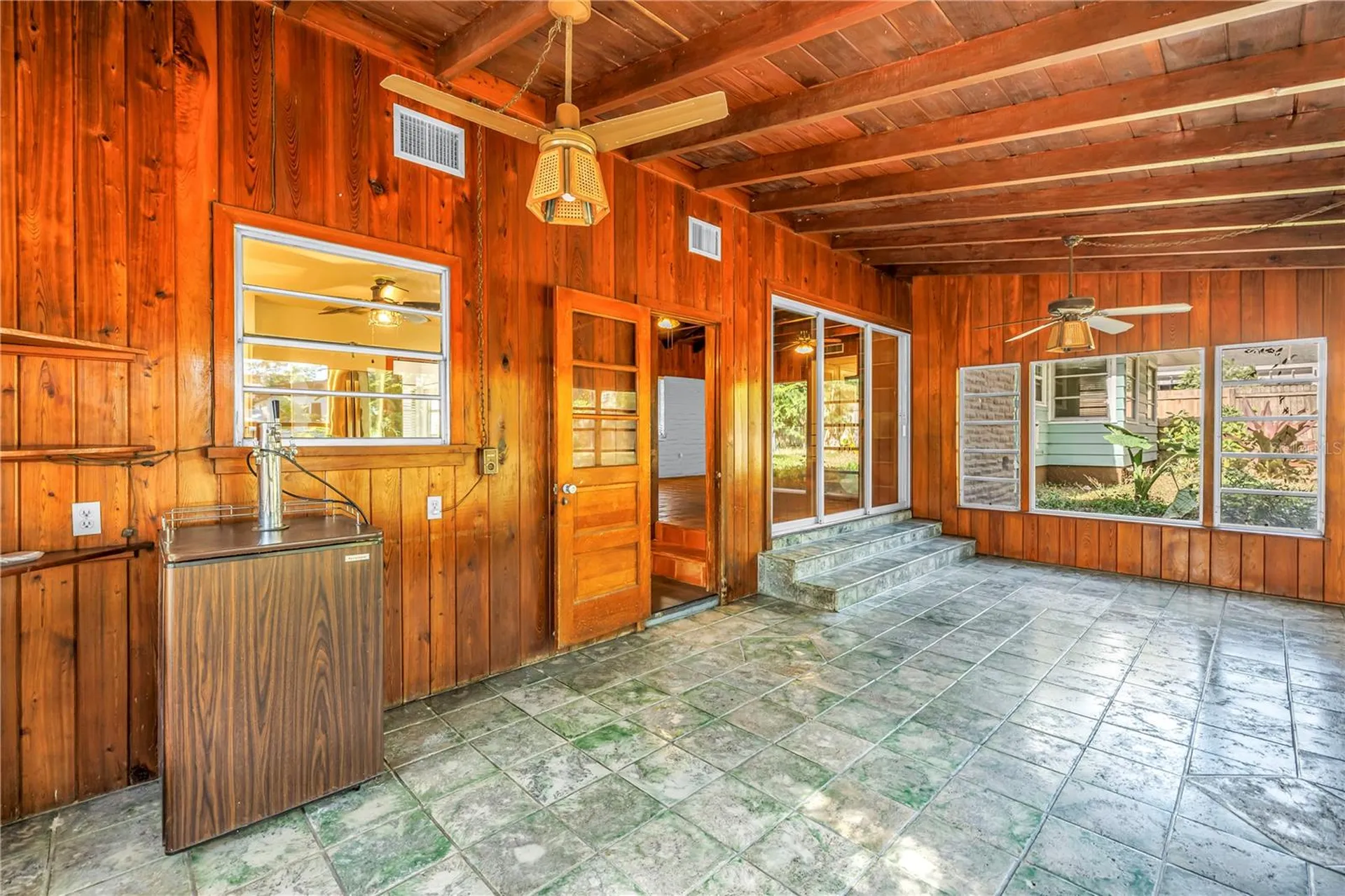 1019 Woodcrest Avenue Clearwater FL 33756