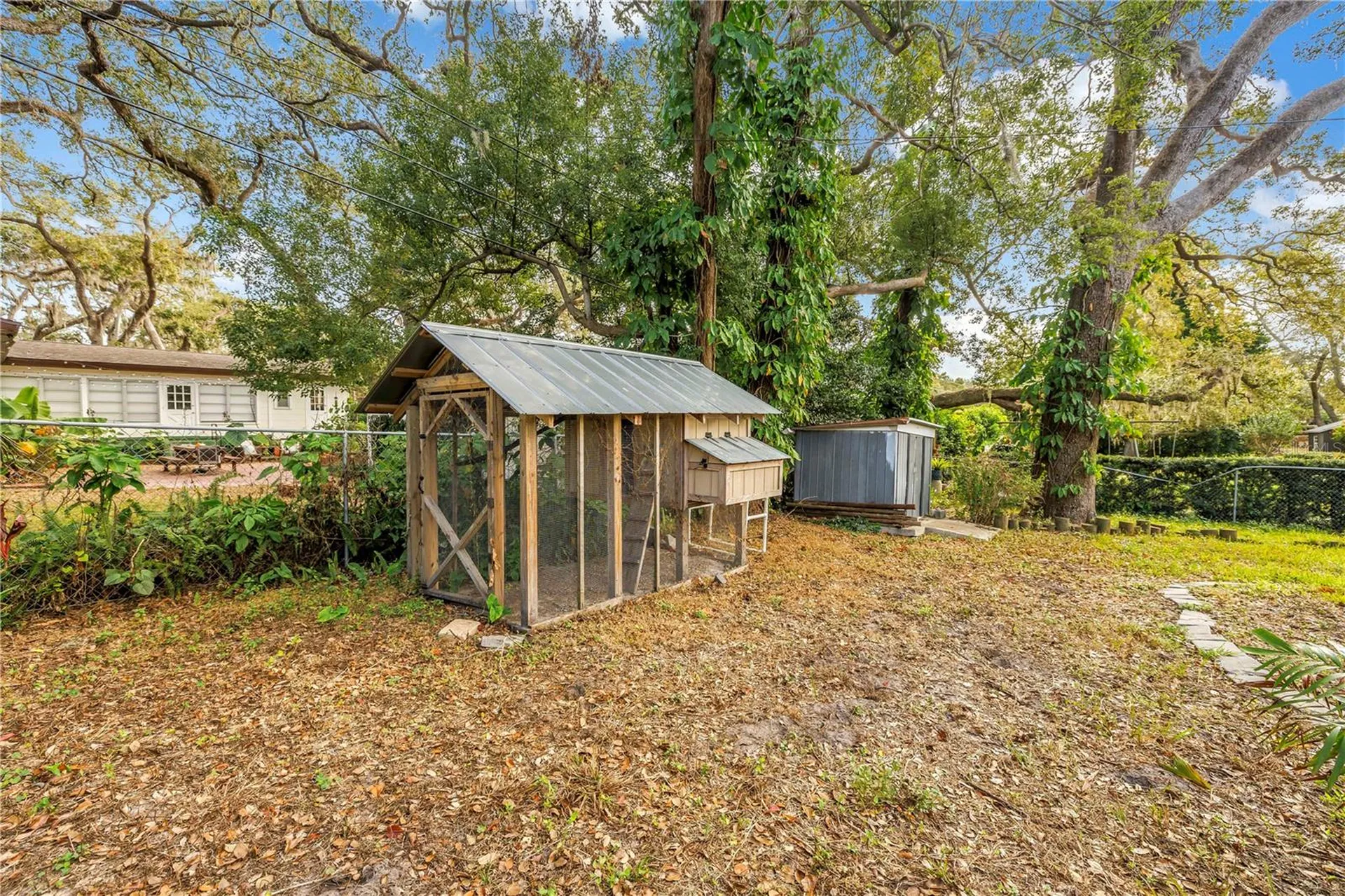 1019 Woodcrest Avenue Clearwater FL 33756