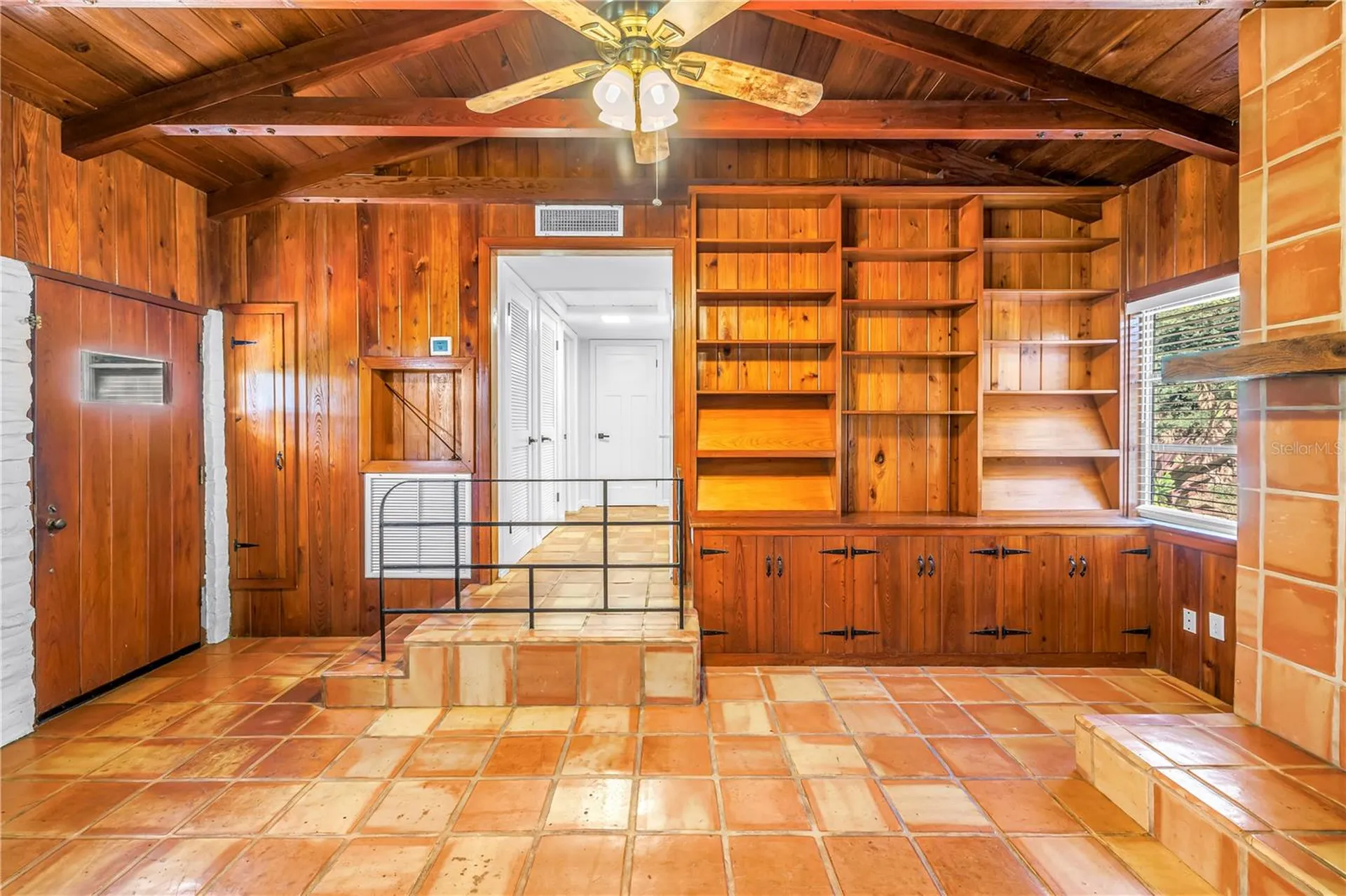 1019 Woodcrest Avenue Clearwater FL 33756