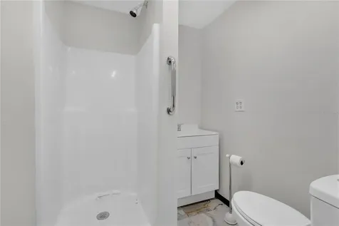 5515 S Orange Avenue Edgewood FL 32809