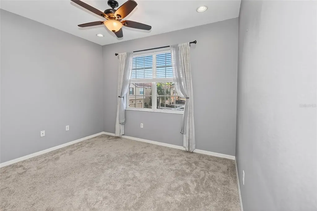 3685 Parkridge Circle Sarasota FL 34243
