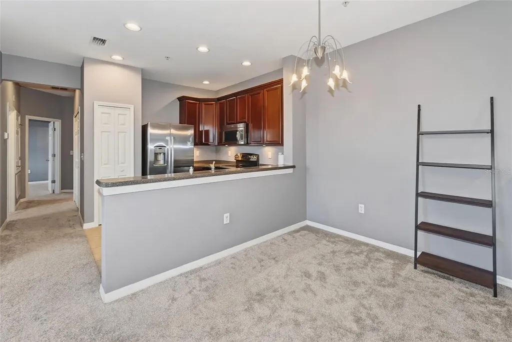 3685 Parkridge Circle Sarasota FL 34243