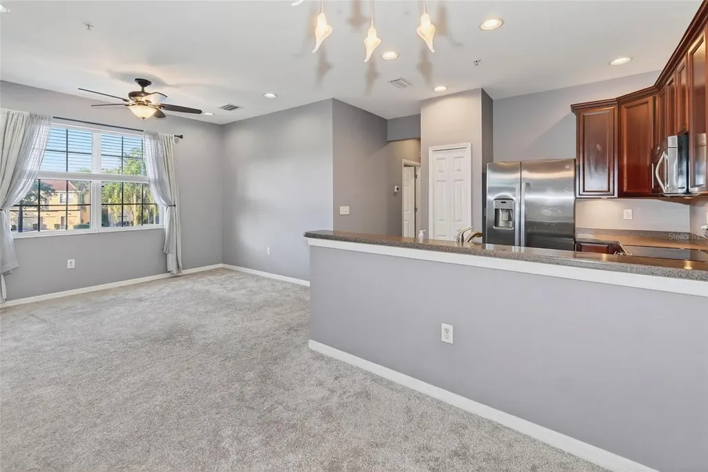 3685 Parkridge Circle Sarasota FL 34243