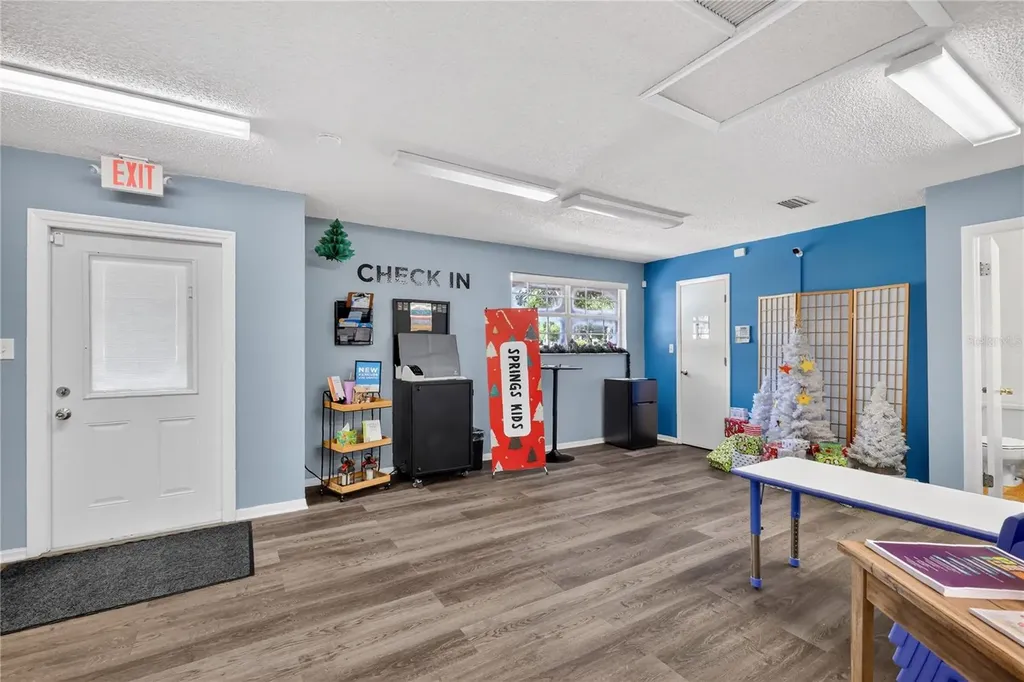 1055 & 1085 Teague Trail Lady Lake FL 32159