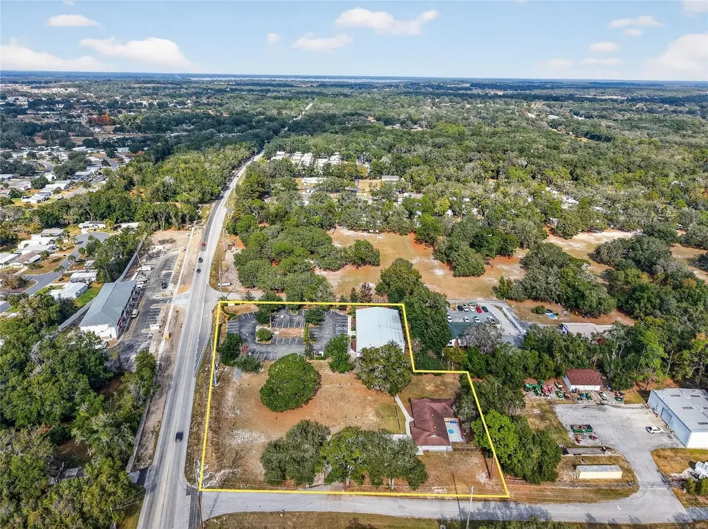 1055 & 1085 Teague Trail Lady Lake FL 32159