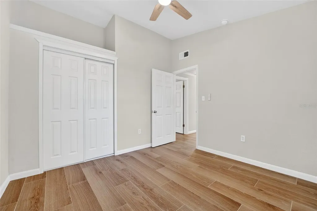 2547 Loma Linda Street Sarasota FL 34239