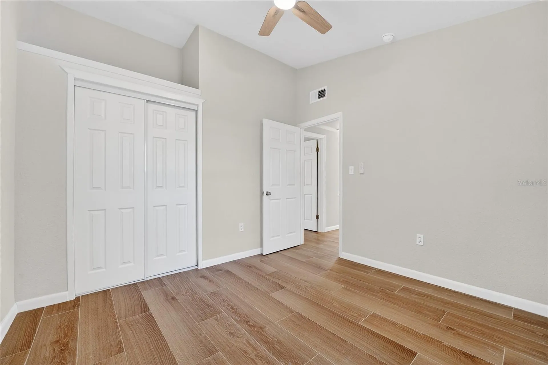 2547 Loma Linda Street Sarasota FL 34239