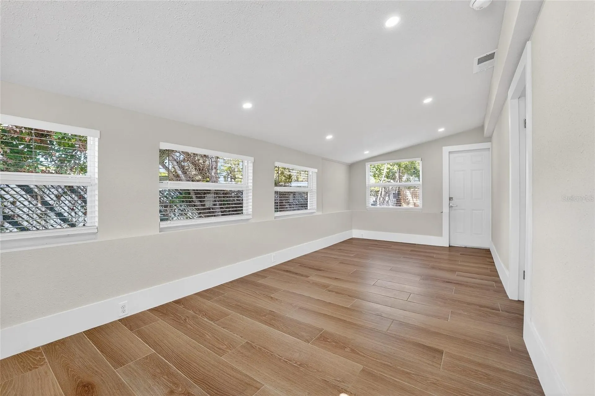 2547 Loma Linda Street Sarasota FL 34239