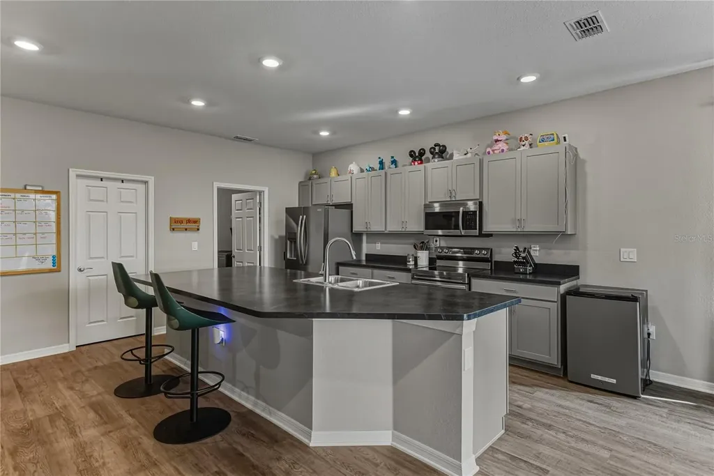 929 Montgomery Lane Polk City FL 33868