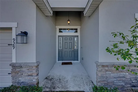 929 Montgomery Lane Polk City FL 33868