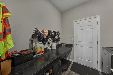 929 Montgomery Lane Polk City FL 33868