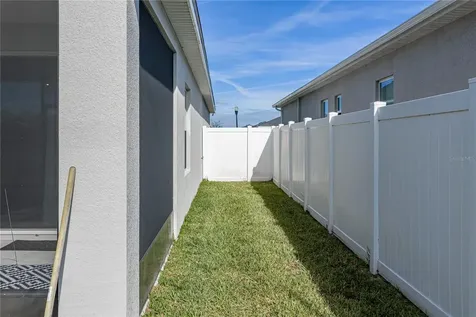 929 Montgomery Lane Polk City FL 33868