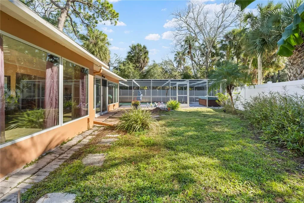 5122 Bay Boulevard Port Richey FL 34668
