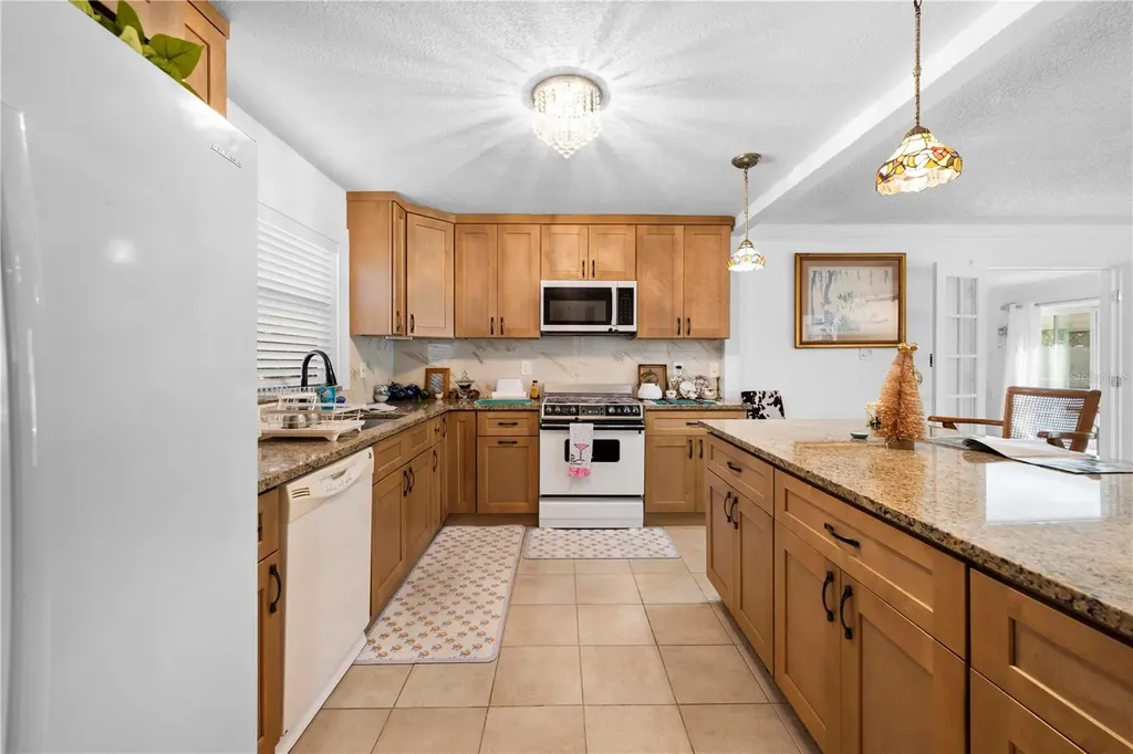 5122 Bay Boulevard Port Richey FL 34668