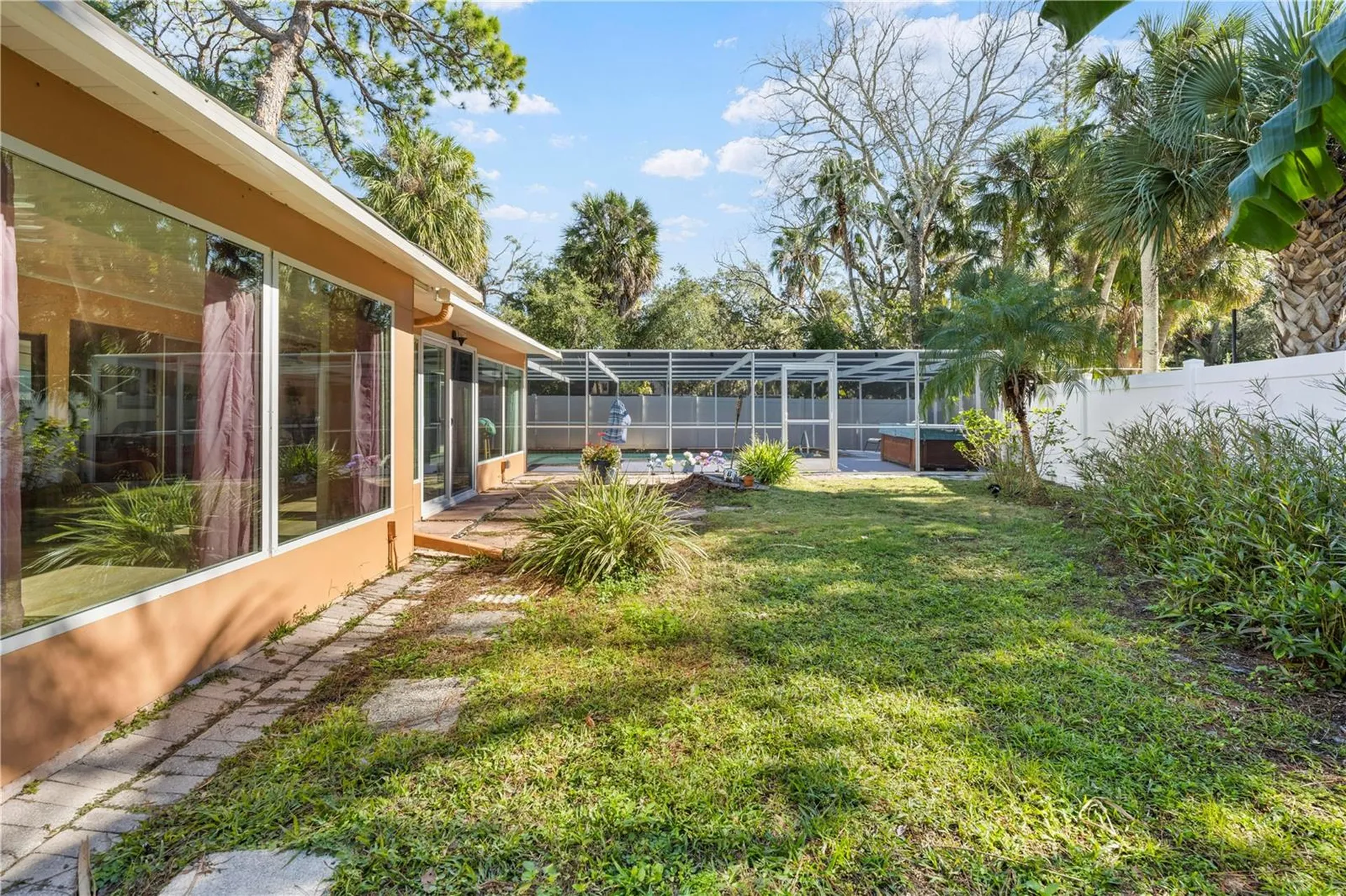 5122 Bay Boulevard Port Richey FL 34668