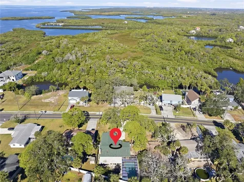 5122 Bay Boulevard Port Richey FL 34668