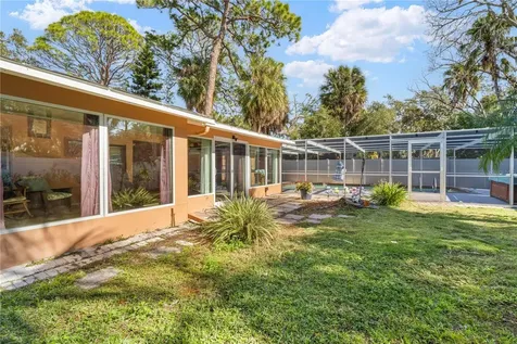 5122 Bay Boulevard Port Richey FL 34668