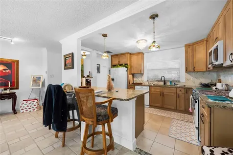 5122 Bay Boulevard Port Richey FL 34668