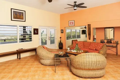 993 Calle 16 Vieques PR 00765