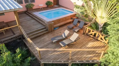 993 Calle 16 Vieques PR 00765