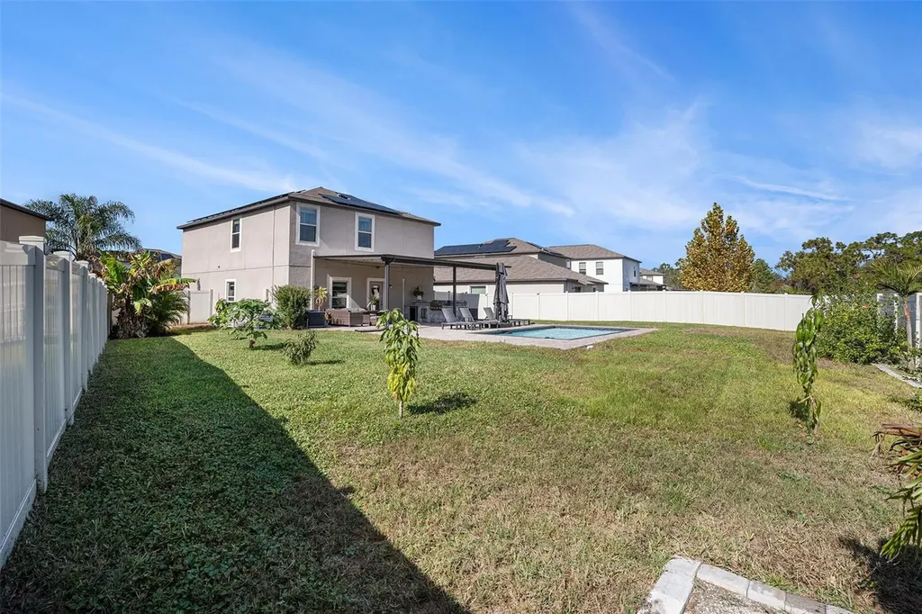 5101 Sable Chime Drive Wimauma FL 33598