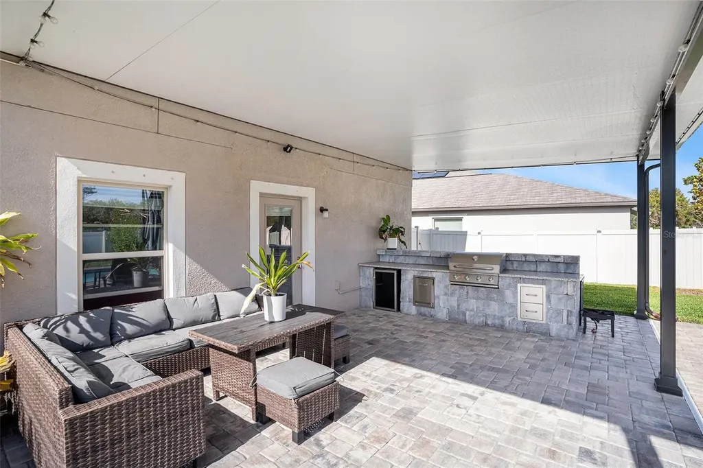 5101 Sable Chime Drive Wimauma FL 33598