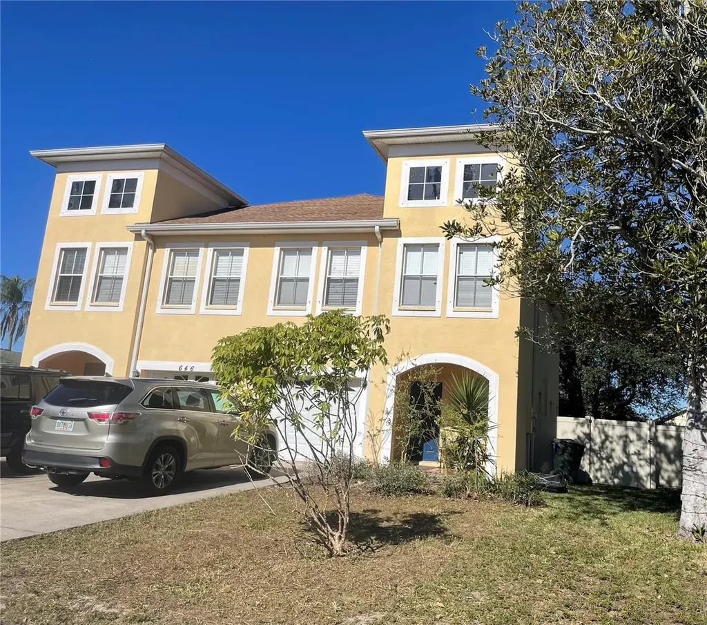 646 Norfolk Street Dunedin FL 34698