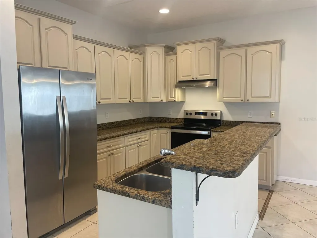 646 Norfolk Street Dunedin FL 34698