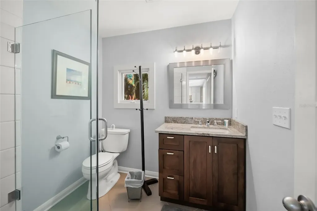 3331 Old Oak Drive Sarasota FL 34239
